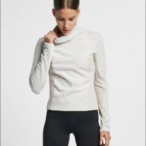 Women’s Nike Pro Hyperwarm Tan Pullover Sweater XL